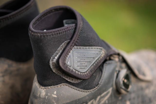 Shimano MW7 Waterproof GORE-TEX SPD shoes review - Cycling News